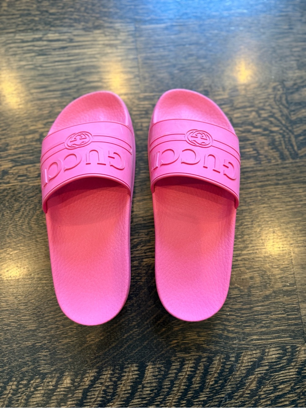 Pink gucci slides